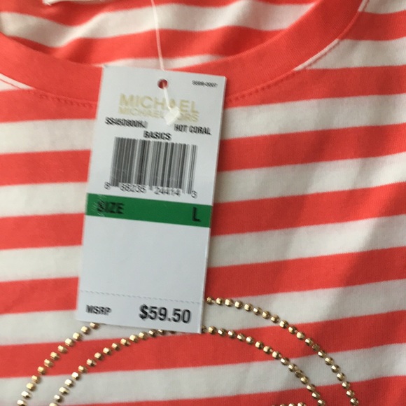 Top - Picture 4 of 5